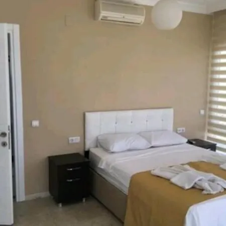 Oyku Kaskalkan Antalya Turkey 14 Guests 4*